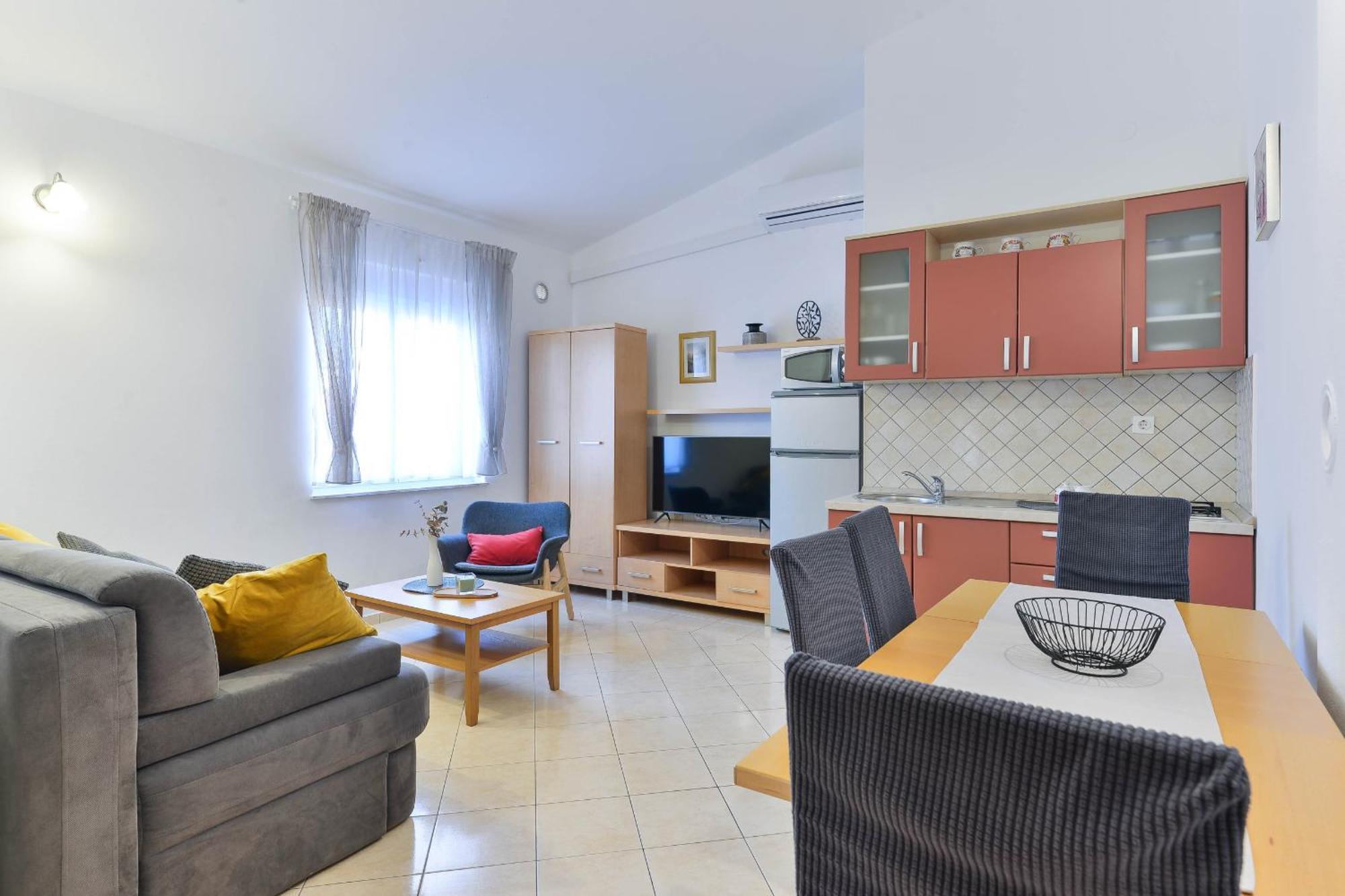 Apartment House Inga Vir Bagian luar foto